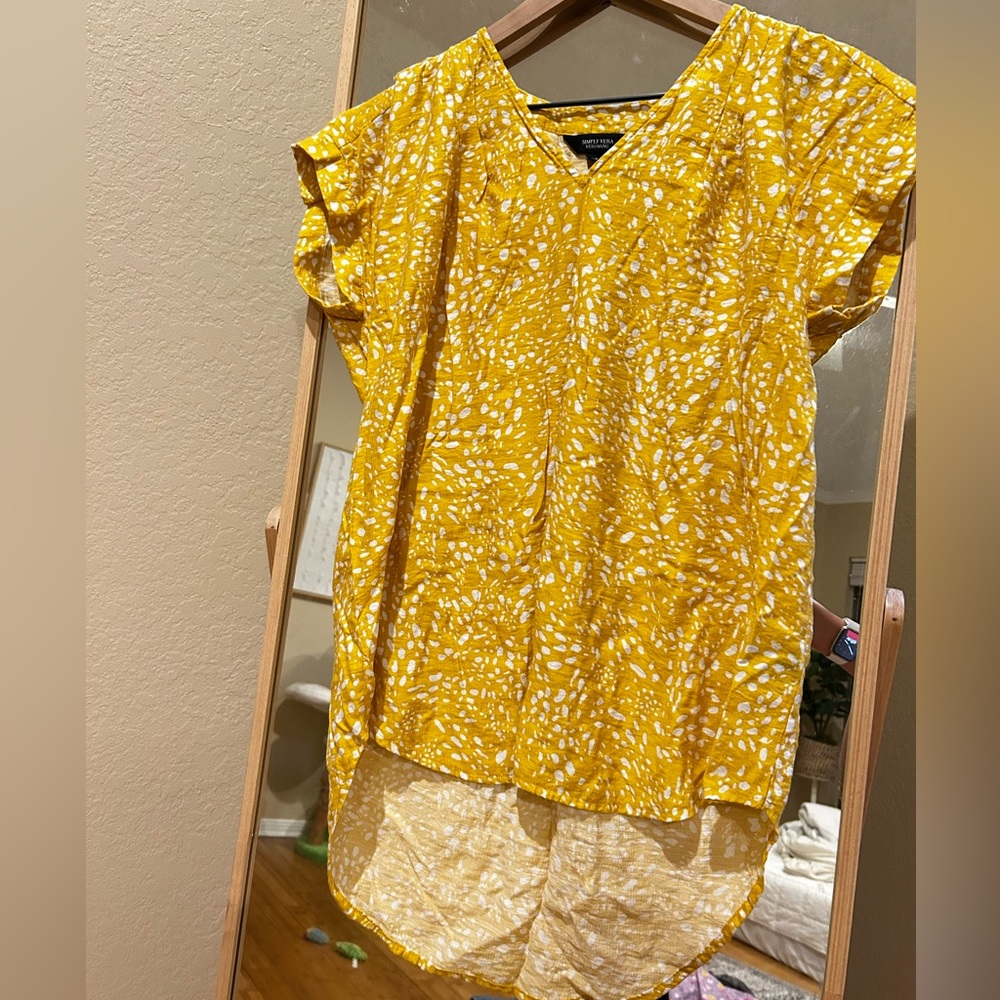 Vera Wang Yellow Floral V-Neck Blouse
